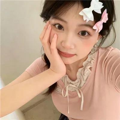 朱颜曼滋 照片